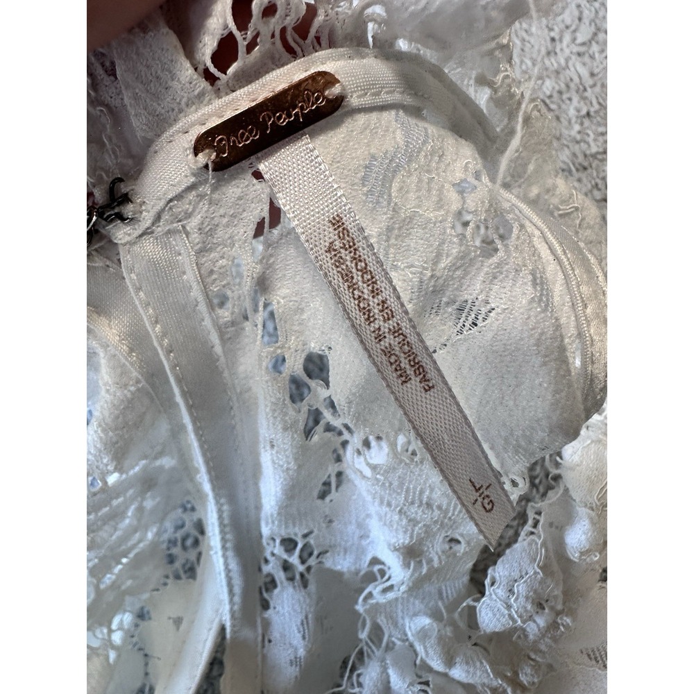 Free People White Lace Crop‎ Top Size Large - Picture 8 of 8